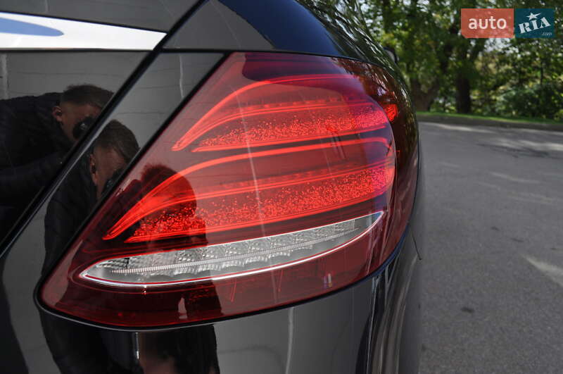 Седан Mercedes-Benz E-Class 2018 в Києві