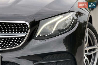 Купе Mercedes-Benz E-Class 2019 в 