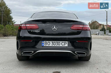 Купе Mercedes-Benz E-Class 2019 в 