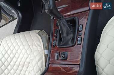 Седан Mercedes-Benz E-Class 1999 в 