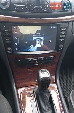 Седан Mercedes-Benz E-Class 2003 в 