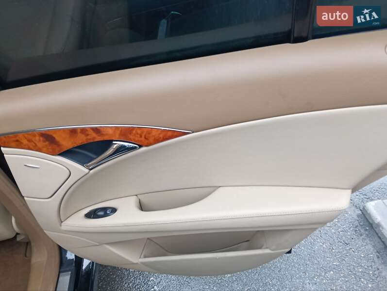 Седан Mercedes-Benz E-Class 2008 в Малині