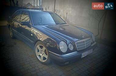 Седан Mercedes-Benz E-Class 1998 в 