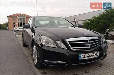 Седан Mercedes-Benz E-Class 2013 в 