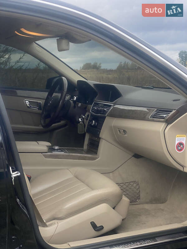 Седан Mercedes-Benz E-Class 2011 в Києві фото 9 Седан Mercedes-Benz E-Class 2011 в Києві