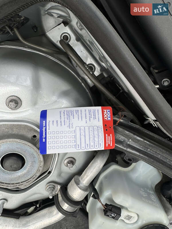 Седан Mercedes-Benz E-Class 2014 в Звягелі