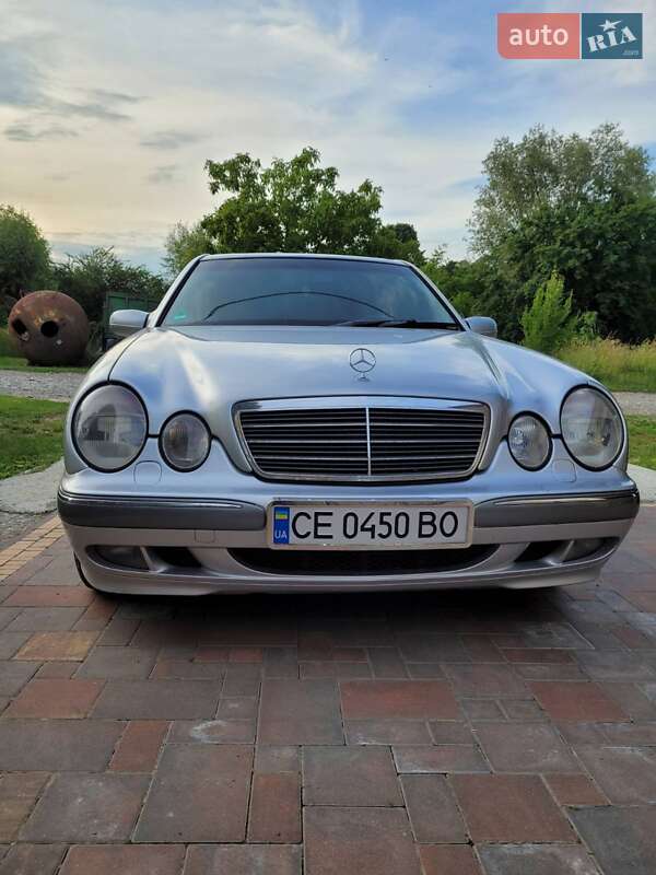 Седан Mercedes-Benz E-Class 2001 в Чернівцях