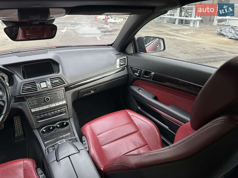 Кабриолет Mercedes-Benz E-Class 2016 в Киеве