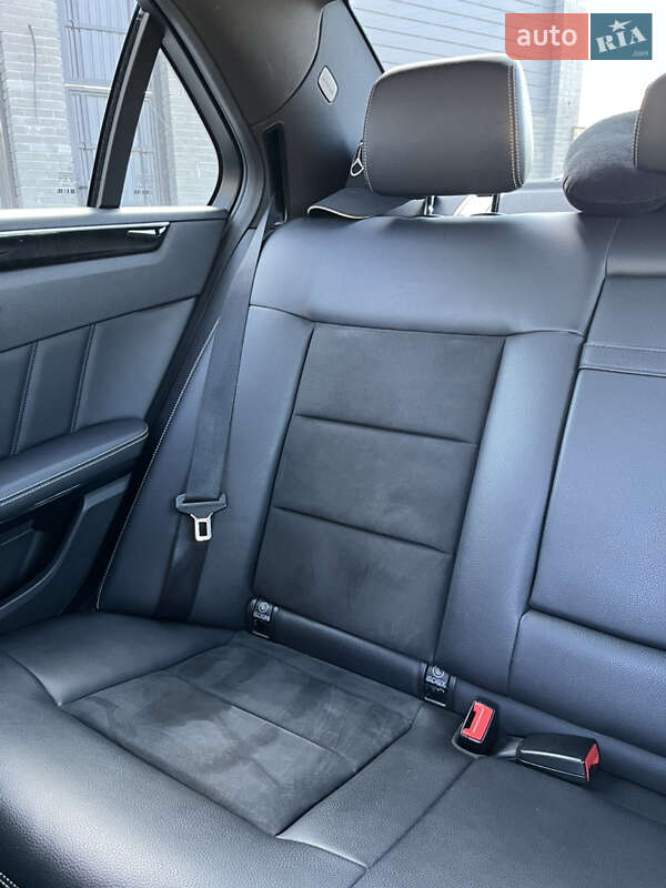 Седан Mercedes-Benz E-Class 2011 в Днепре фото 23 Седан Mercedes-Benz E-Class 2011 в Днепре