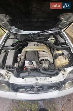 Седан Mercedes-Benz E-Class 1996 в Луцьку