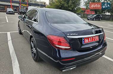 Седан Mercedes-Benz E-Class 2020 в 