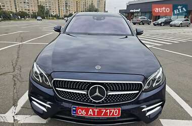 Седан Mercedes-Benz E-Class 2020 в Киеве