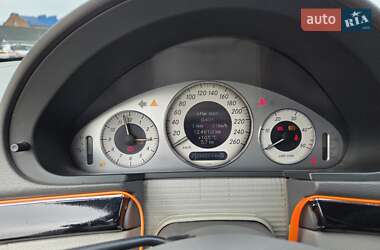 Седан Mercedes-Benz E-Class 2003 в 