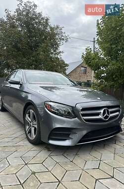 Седан Mercedes-Benz E-Class 2017 в Буске