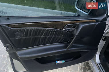 Седан Mercedes-Benz E-Class 1996 в 