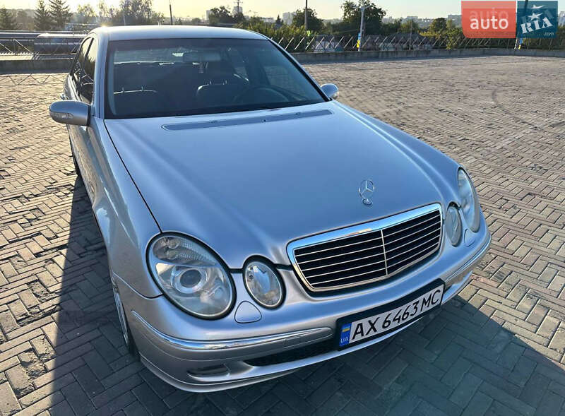 Седан Mercedes-Benz E-Class 2005 в Слов'янську