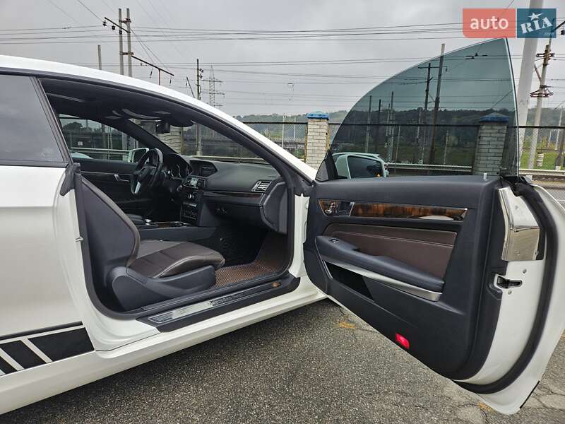 Купе Mercedes-Benz E-Class 2014 в Києві