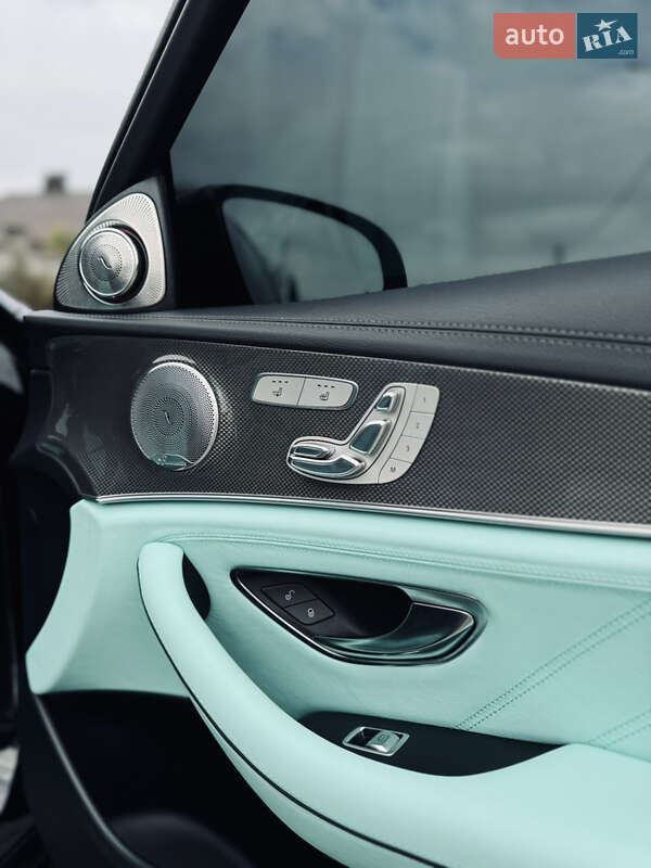 Седан Mercedes-Benz E-Class 2016 в Рівному