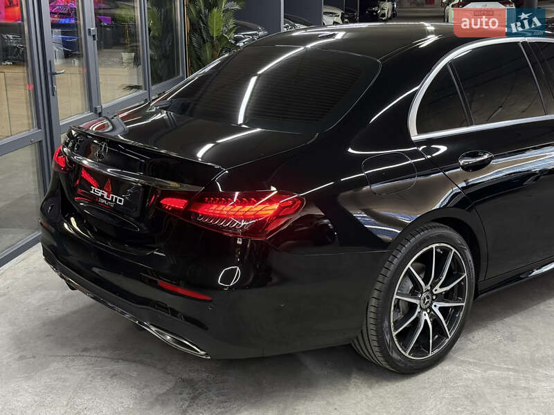 Седан Mercedes-Benz E-Class 2021 в Одесі