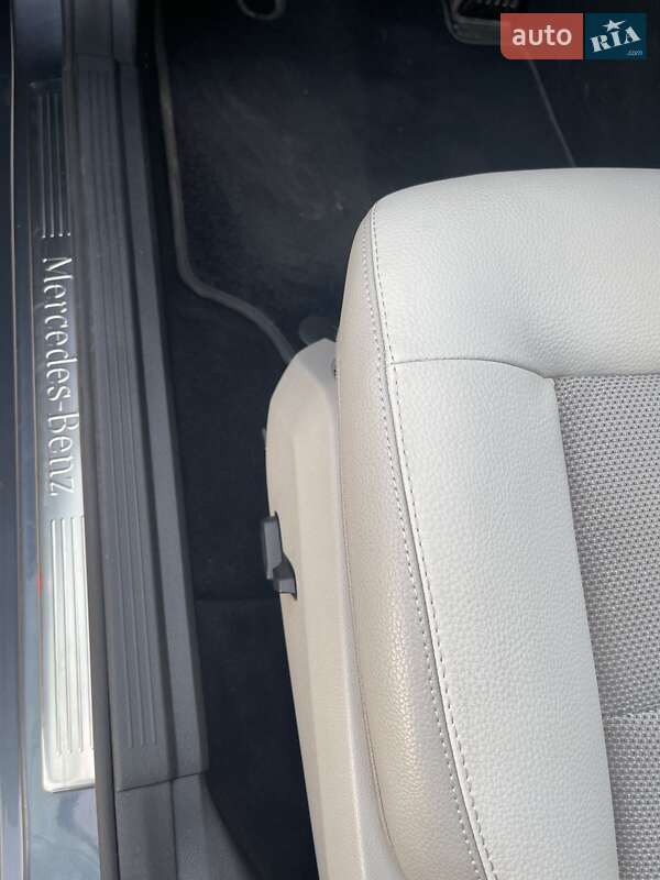Універсал Mercedes-Benz E-Class 2011 в Дрогобичі