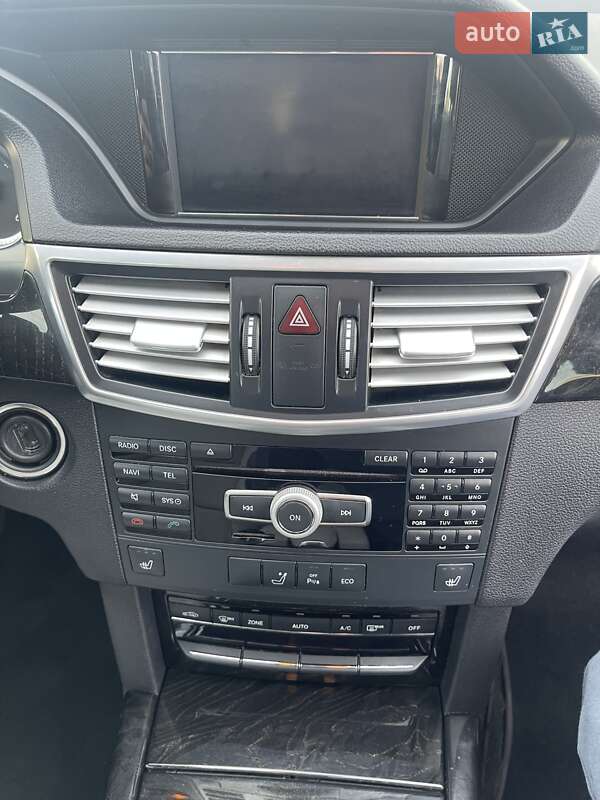 Універсал Mercedes-Benz E-Class 2011 в Дрогобичі