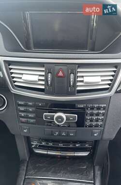 Универсал Mercedes-Benz E-Class 2011 в 