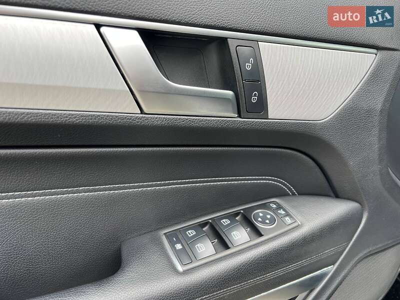 Купе Mercedes-Benz E-Class 2013 в Хмельницком