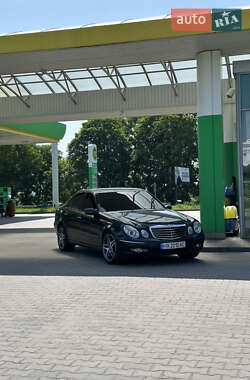 Седан Mercedes-Benz E-Class 2004 в Хмельницком