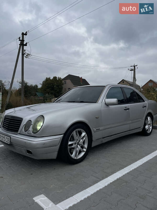Седан Mercedes-Benz E-Class 1998 в Києві фото 5 Седан Mercedes-Benz E-Class 1998 в Києві
