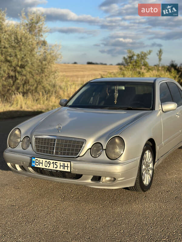 Седан Mercedes-Benz E-Class 2000 в Одесі фото 16 Седан Mercedes-Benz E-Class 2000 в Одесі