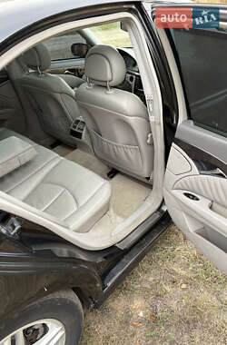 Седан Mercedes-Benz E-Class 2004 в 