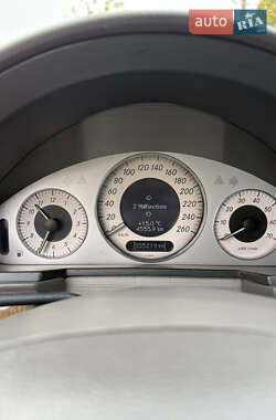 Седан Mercedes-Benz E-Class 2004 в 