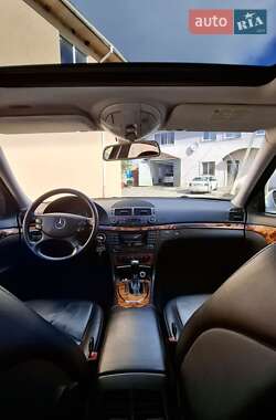 Седан Mercedes-Benz E-Class 2007 в 