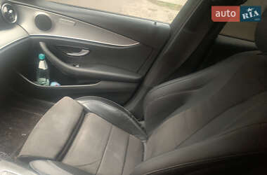 Седан Mercedes-Benz E-Class 2016 в 