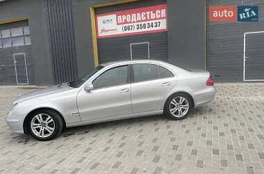 Седан Mercedes-Benz E-Class 2003 в 
