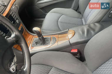 Седан Mercedes-Benz E-Class 2003 в 