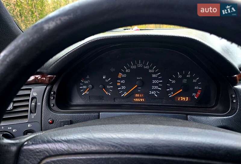 Седан Mercedes-Benz E-Class 1996 в Харкові