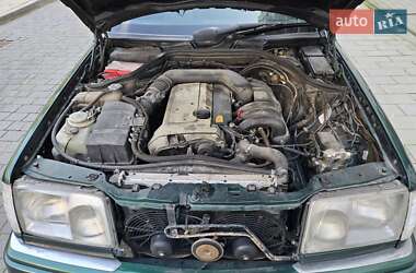 Седан Mercedes-Benz E-Class 1995 в 