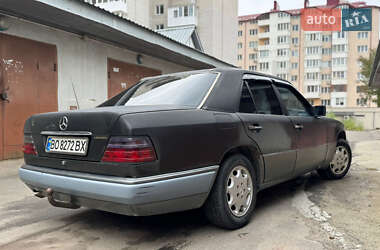 Седан Mercedes-Benz E-Class 1994 в 