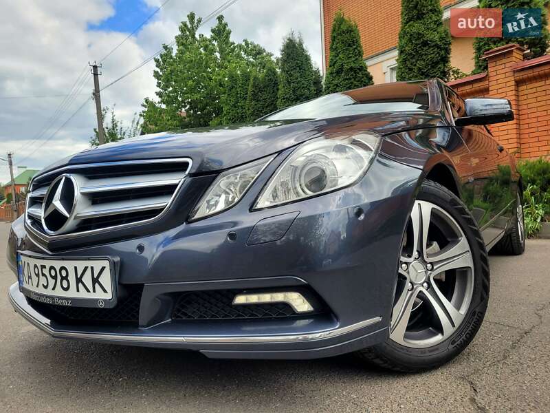 Купе Mercedes-Benz E-Class 2010 в Хмельницькому фото 22 Купе Mercedes-Benz E-Class 2010 в Хмельницькому