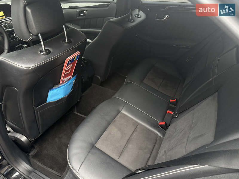 Седан Mercedes-Benz E-Class 2011 в Ужгороде фото 12 Седан Mercedes-Benz E-Class 2011 в Ужгороде