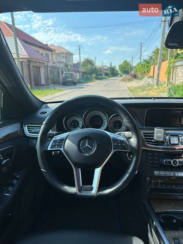 Седан Mercedes-Benz E-Class 2013 в Одессе
