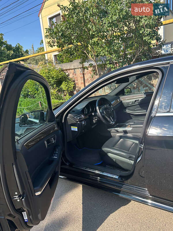 Седан Mercedes-Benz E-Class 2013 в Одессе