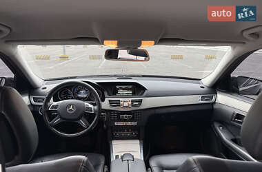Седан Mercedes-Benz E-Class 2013 в 