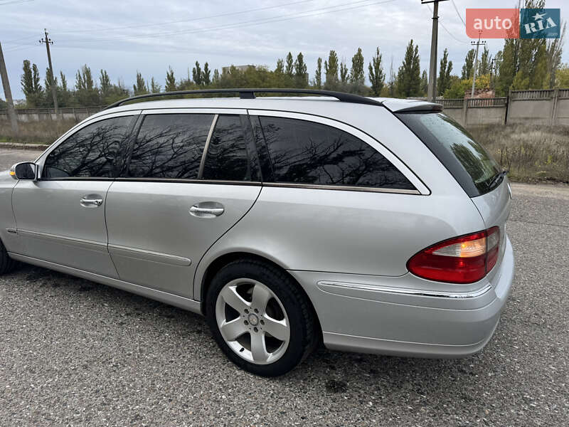 Універсал Mercedes-Benz E-Class 2003 в Білгороді-Дністровському фото 4 Універсал Mercedes-Benz E-Class 2003 в Білгороді-Дністровському