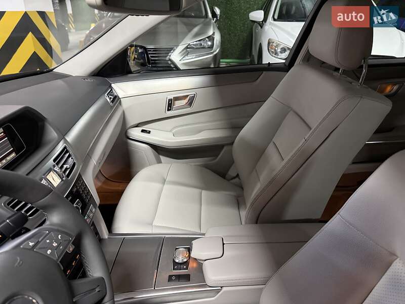 Універсал Mercedes-Benz E-Class 2014 в Києві