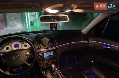 Седан Mercedes-Benz E-Class 2004 в 