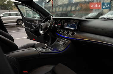 Седан Mercedes-Benz E-Class 2018 в 