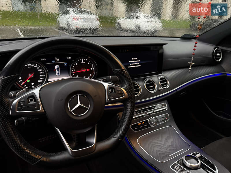 Седан Mercedes-Benz E-Class 2018 в Киеве фото 20 Седан Mercedes-Benz E-Class 2018 в Киеве