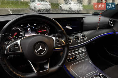 Седан Mercedes-Benz E-Class 2018 в 